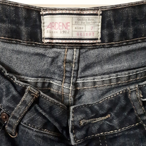 Jean - Picture 4 of 4